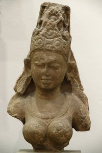 Yogini. 800-900. Pratihara Period. Sandstone. Central India (Madhya Pradesh). Victoria and Albert Museum, United Kingdom