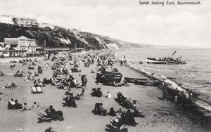 The Beach at Bournemouth, Dorset, c1920s by Unbekannt