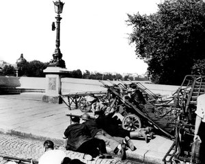 The Liberation of Paris, August 1944 by Unbekannt