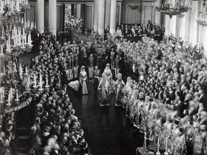 Tsar Nicholas II at the opening ceremony of the first Duma, St Petersburg, Russia by Unbekannt