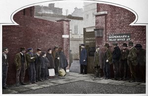 Waiting for Admission to St Marylebone Workhouse, Luxborough Street, London by Unbekannt