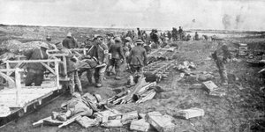 Wounded evacuation point, Vimy, France, First World War, April 1917 by Unbekannt