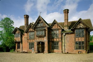 Dorney Court dating originally from c.1500, English School, Dorney, near Windsor, Berkshire, UK by Unbekannt Unbekannt