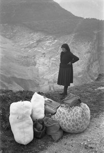 A woman narrates the tragedy, Longarone, Vajont, 9th October 1953: Bags And Luggages