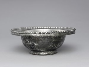 Bowl with Beaded Rim, 300-500 by Unbekannt