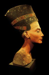 Bust of the Egyptian Queen Nefertiti