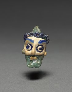 Head Pendant, 600-500 BC
