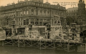 Paris Metro construction at Pont-au-Change