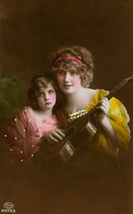 Postcard depicting two women with a guitar by Unbekannter Künstler