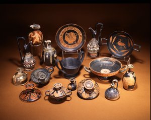 Pottery Group Showing an Etruscan Bucchero Ware Kantharos and a Gnathia Ware Guttus, Centre, Both 6th Century BC by Unbekannt