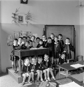 School of Boys in Venice, Students Wear a Blouse. 1950s by Unbekannt