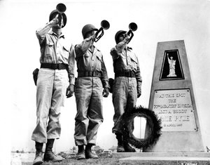 Second World War: Okinawa (Japan) August 20