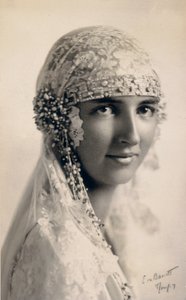 The Duchess Anna of France in wedding garments by Unbekannter Künstler