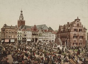 The Great Market, Nijmegen, c.1900 by Unbekannt