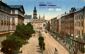 The Rynok Square in Lviv, Ukraine by Unbekannter Künstler