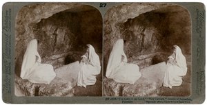 The tomb of Jesus, outside Jerusalem, Palestine by Underwood and Underwood