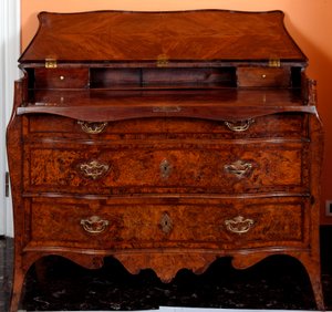 Furniture: Chest of Drawers Made of Cedar Wood. 1735-1745 approx. Private Collection by Unknown artist