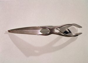 Medical instrument: a dilator
