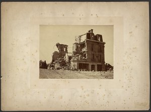 Insurrection of Paris, Maison Delachaume, Asnières by Unknown artist/maker