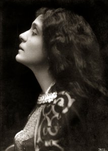 Eleonora Duse - Portrait Profile by Unknown photographer