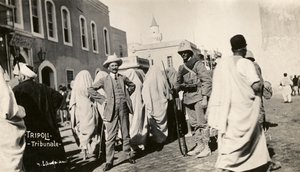 Italo Turkish War, Tripolitania, people and soldiers before the court by Unknown photographer