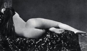 Naked woman lying back around 1860. Anonymous photography