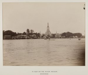 Photograph in Photograph Album by Unknown photographer