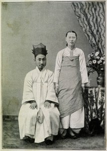 Portrait of a Korean civil servant and his wife at the end of the 19th century by Unknown photographer