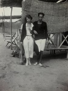 Portrait of a couple on the beach, Versilia