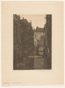 Houses on the Voorstraatshaven in Dordrecht (Dordrecht, six etchings by W.O.J. Nieuwenkamp and J.M. Graadt van Roggen)