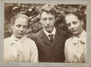 The Triplets Stans, Paul, and Peronne Arntzenius