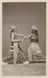 Two Javanese Dancers
