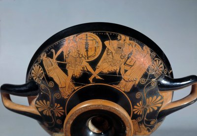 Attic Cup with Red Figures Representing a Scene of the Trojan War by (attr.to) Douris