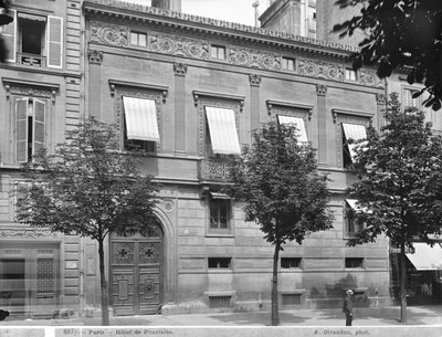 Hotel de Pourtales, Facade, Late 19th Century-Early 20th Century by Adolphe Giraudon