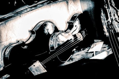 Broken String, 2018 by Alice Gur-Arie