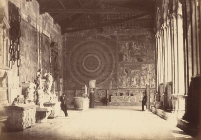 Pise: Corridore del Camposanto, c. 1870 by Alinari