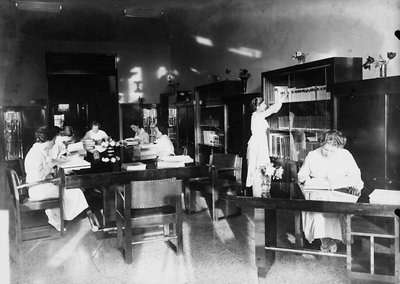Villa Rosa Maltoni Mussolini: studying in the library by Fratelli Alinari