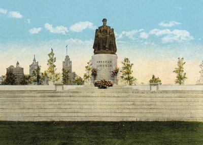 Lincoln Monument in Grant Park by American Photographer