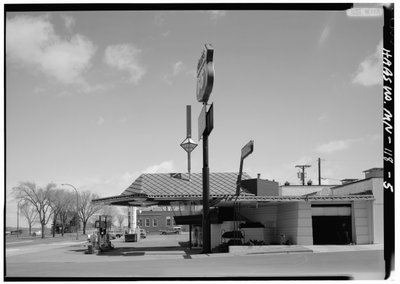 Lindholm Oil Company Service Station, Cloquet, Minnesota by American Photographer