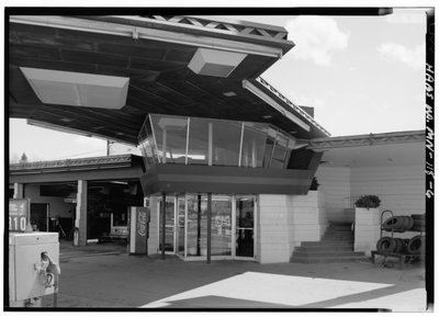 Lindholm Oil Company Service Station, Cloquet, Minnesota by American Photographer
