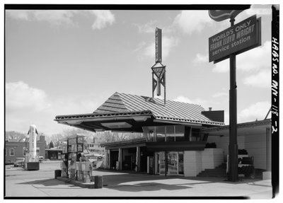 Lindholm Oil Company Service Station, Cloquet, Minnesota (b/w photo) by American Photographer