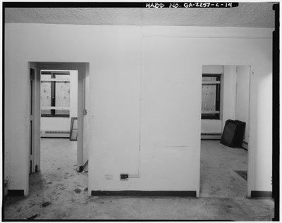 Techwood Homes, Building No. 1, 575-579 Techwood Drive, Atlanta, Fulton County, GA by American Photographer