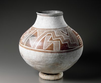 Mogollon jar with geometric designs, style II, 1025-1150 by American School