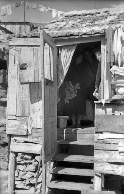 Crotone - Spontaneous Architecture by Ando Gilardi