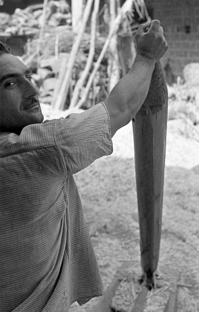 Hemp Processing, Macennela by Ando Gilardi