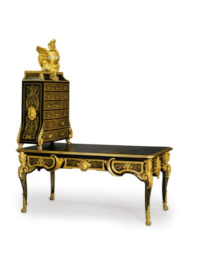 Louis XV bureau plat and cartonnier, 1725-50 by Andre Charles Boulle