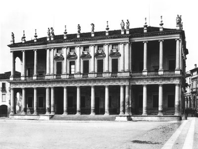 Main Facade of the Villa Chiericati, built c.1550 by Andrea Palladio