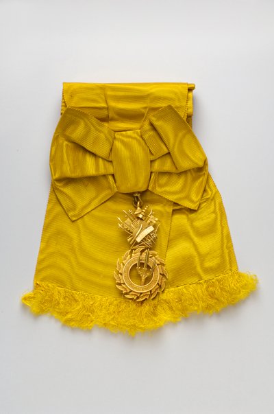 Thailand - Order of the Royal House of Chakri: gold badge by Anonymous Anonymous