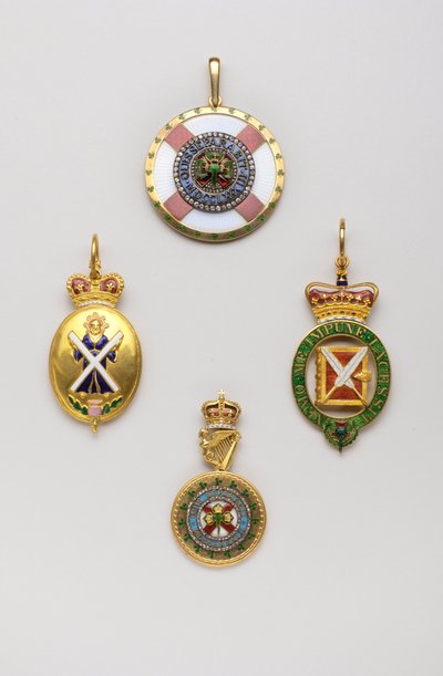 United Kingdom - Order of the Thistle: Insignia of Herald of Scottish Weapons by Anonymous Anonymous
