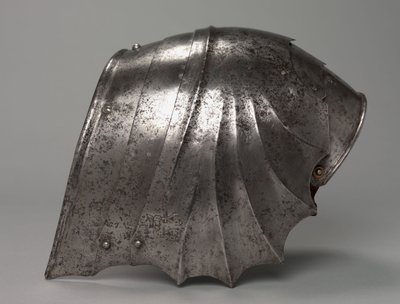 Gothic Fan-Shaped Pauldron, c.1485-1500 by Antonio Missaglia